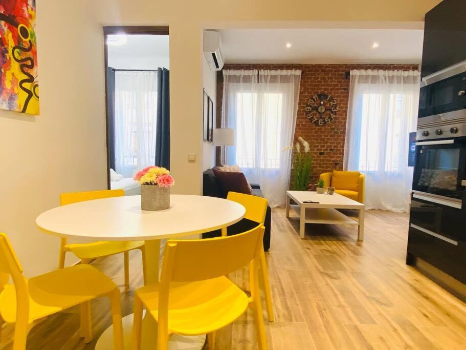 Style & Design Flat In The Center Of Madrid Apartamento Exterior foto